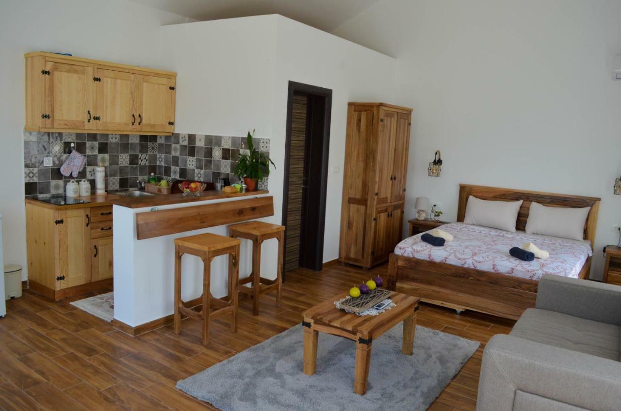 Prevalis Nature Cottage Virpazar Exterior foto